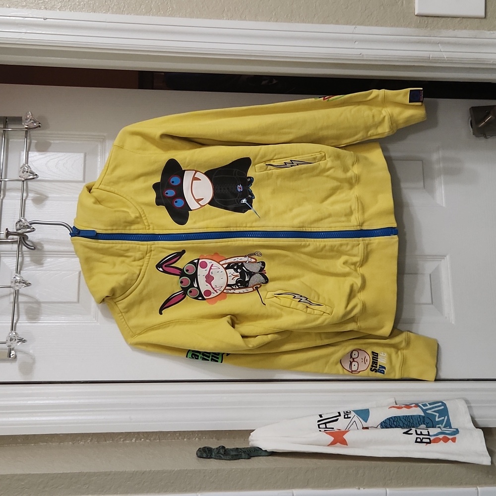 Devil Nut Hoodie top